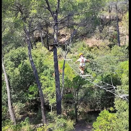 Moderne Vue Et Collines Aux Portes Des Calanques * La Ciotat