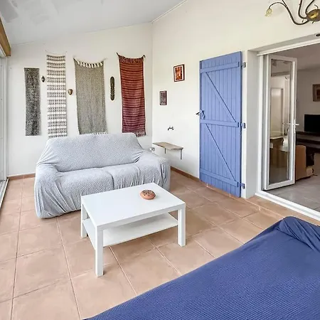 Holiday home Moderne Vue Et Collines Aux Portes Des Calanques La Ciotat